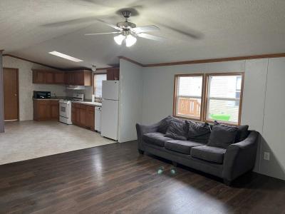 Photo 2 of 11 of home located at 646 Lafferty Rochester Hills, MI 48307