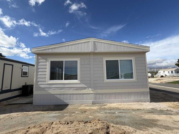 1967 NEW MOON  NEW MOON  Mobile Home