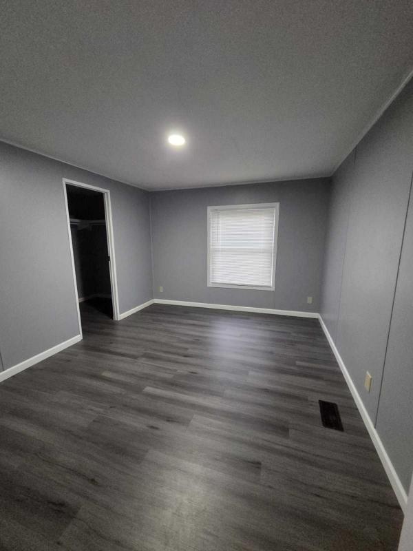 1989 Shult Manufactured Home