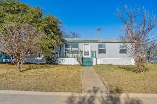 2001 PALM HARBOR MANUFACTURING LP Mobile Home For Sale