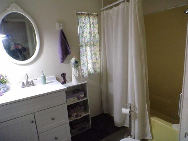 1973 Suncrest Manufactured Home