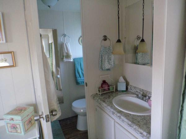 1973 Suncrest Manufactured Home