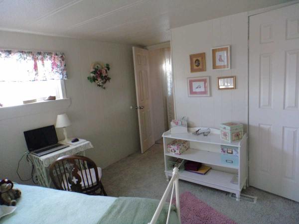 1973 Suncrest Manufactured Home