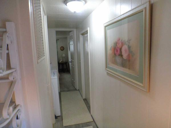 1973 Suncrest Manufactured Home