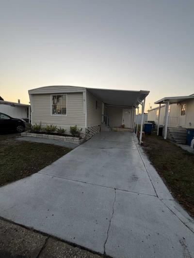 Mobile Home at 9034 Grosse Pointe Cir Tampa, FL 33635
