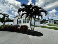 2018 Champion APS528FSL Mobile Home