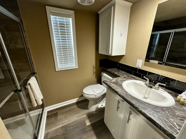 2018 Champion APS528FSL Mobile Home