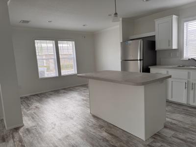 Photo 4 of 7 of home located at 66203 Stratford Rd. Pinellas Park, FL 33782