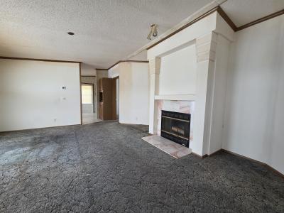 Photo 2 of 9 of home located at 316 Black Oak Court Flint, MI 48506