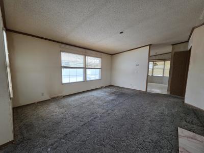 Photo 3 of 9 of home located at 316 Black Oak Court Flint, MI 48506