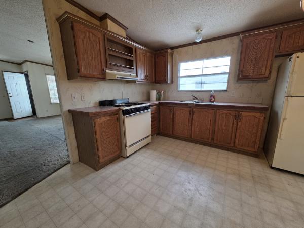 1992 NA NA Mobile Home