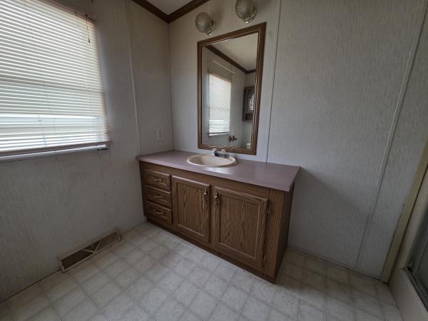 1992 NA NA Mobile Home