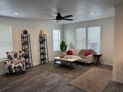 Photo 4 of 20 of home located at 16 Cimarron Lake Elmo, MN 55042