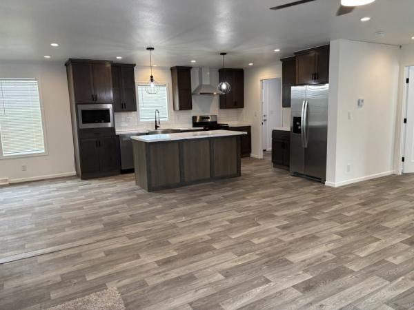 2026 Skyline - Lancaster Rosemount Mobile Home