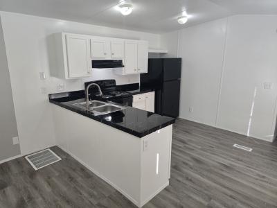 Photo 4 of 11 of home located at 2956 Kelso Circle E Jacksonville, FL 32250