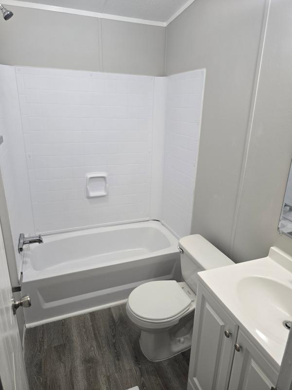 2006 FTWD mobile Home