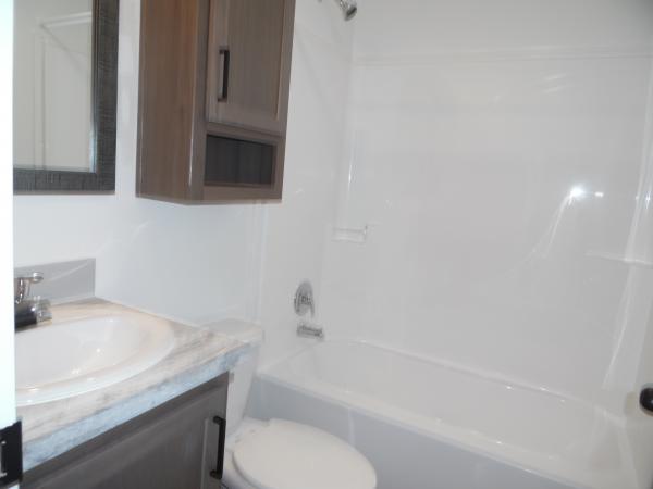 2024 Champion RA1670292F Mobile Home