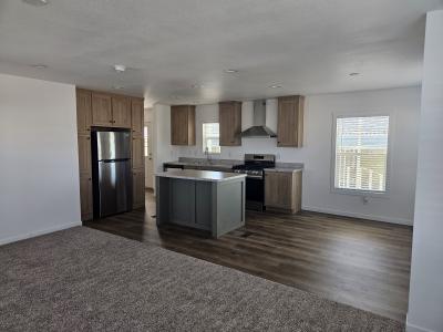 Photo 4 of 13 of home located at 10936 E. Apache Trail, Lot#44 Apache Junction, AZ 85120