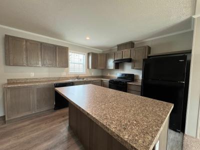 Mobile Home at 152 Highland Terrace White Lake, MI 48386