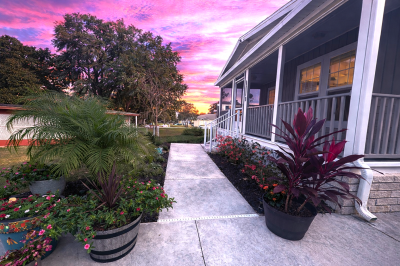 Photo 3 of 15 of home located at 8270 W. Charmaine Drive Homosassa, FL 34448