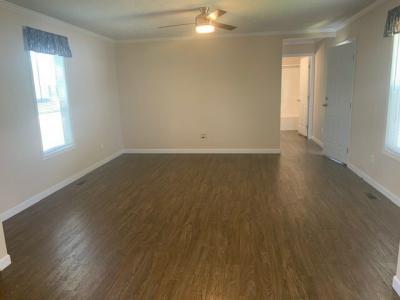 Photo 4 of 7 of home located at 296 Pin Oak Drive Coopersville, MI 49404