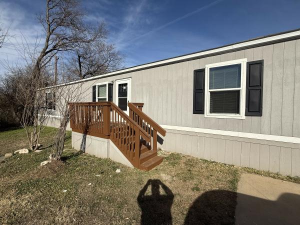 2022 Clayton - Bonham  Home