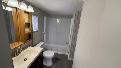 Photo 2 of 12 of home located at 1380 Tanglewood Alley Huntington, IN 46750