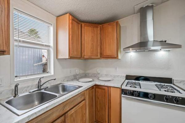 2000 Cavco Manufactured Home