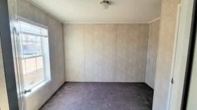 Photo 4 of 7 of home located at 20 Canal Pontiac, MI 48341