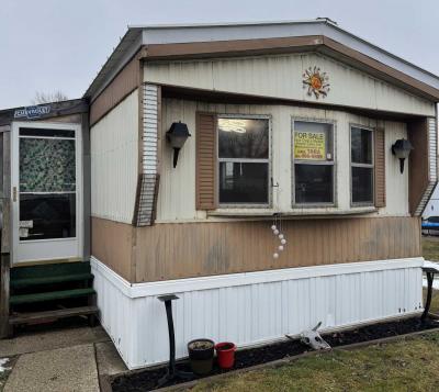 Mobile Home at 53 Monticello St. SW. Grand Rapids, MI 49548