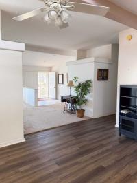 2001 Silvercrest Edgewood Manor Manufactured Home