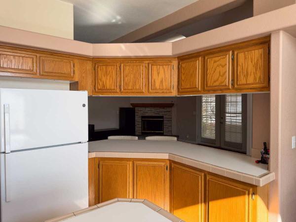 2001 Silvercrest Edgewood Manor Manufactured Home