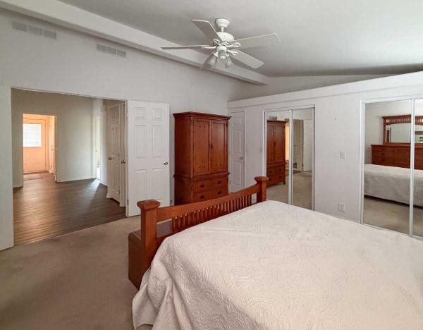 2001 Silvercrest Edgewood Manor Manufactured Home