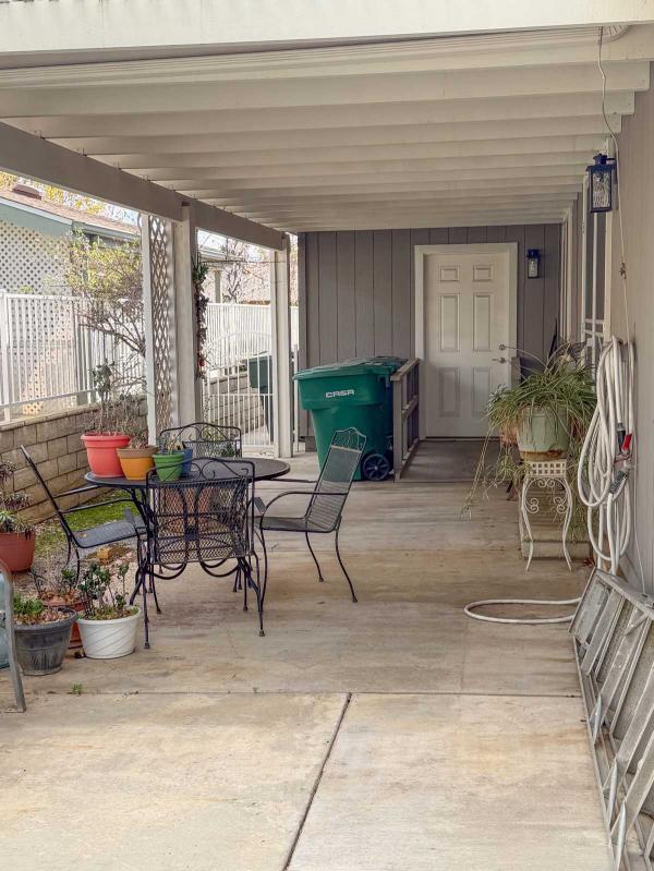 2001 Silvercrest Edgewood Manor Manufactured Home