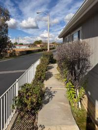 2001 Silvercrest Edgewood Manor Manufactured Home