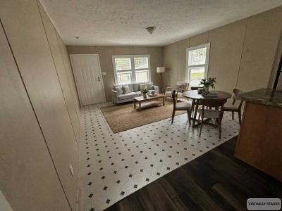 Photo 2 of 10 of home located at 356 Bayhead Dr #132 Tallahassee, FL 32304