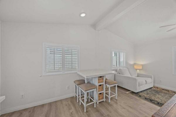 1992 Fleetwood Lake Springs Manufactured Home