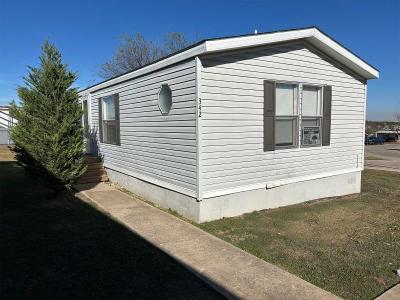 Mobile Home at 342 Horseshoe Loop Lot 38 Liberty Hill, TX 78642