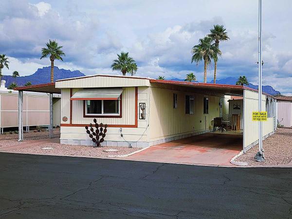 1982 SKYLINE CORP Mobile Home For Sale