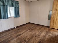 1982 SKYLINE CORP BUDDY Mobile Home