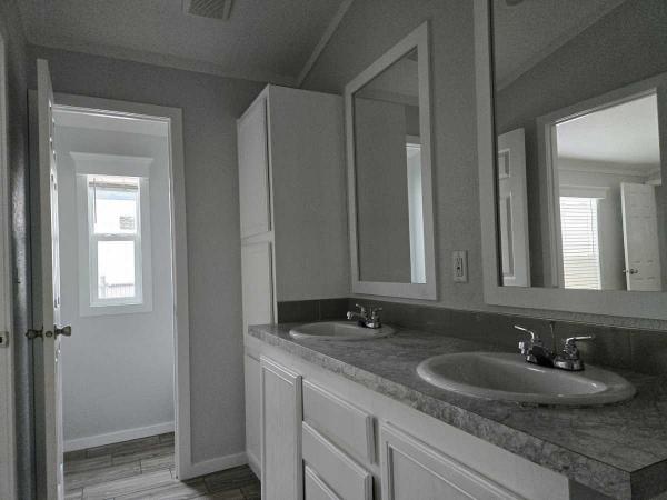 2026 Solitaire Mobile Home