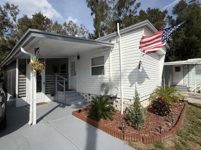 Photo 6 of 35 of home located at 9204 66th Street N, Lot 5 Pinellas Park, FL 33782