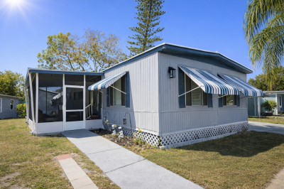 Photo 5 of 35 of home located at 1399 Belcher Rd Largo, FL 33771