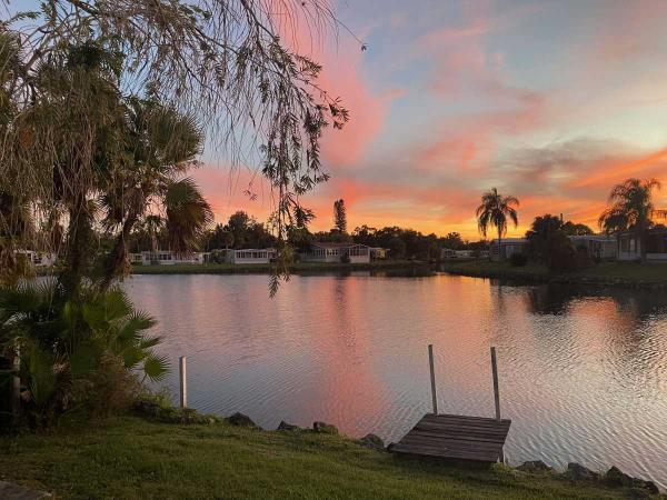 1978  Mobile Home For Sale