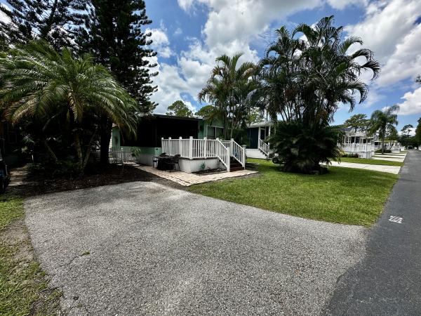 1986  Mobile Home For Sale