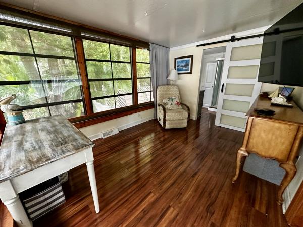 1986 Mobile Home