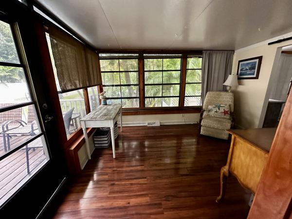 1986 Mobile Home