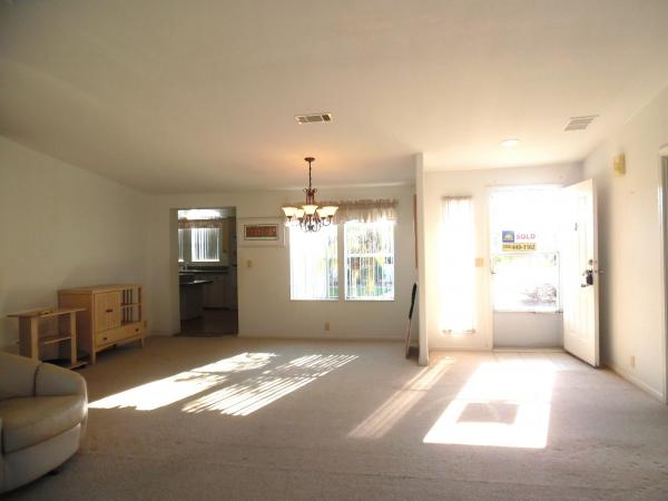 2003 Homes of Merit T973Y3 Mobile Home