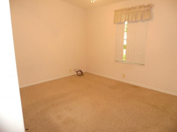 2003 Homes of Merit T973Y3 Mobile Home