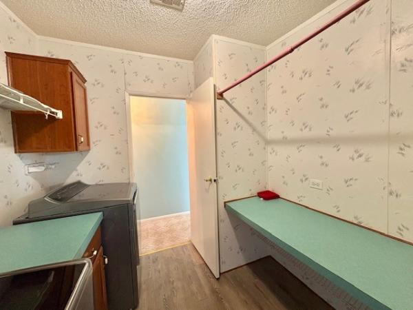 1994 Mobile Home